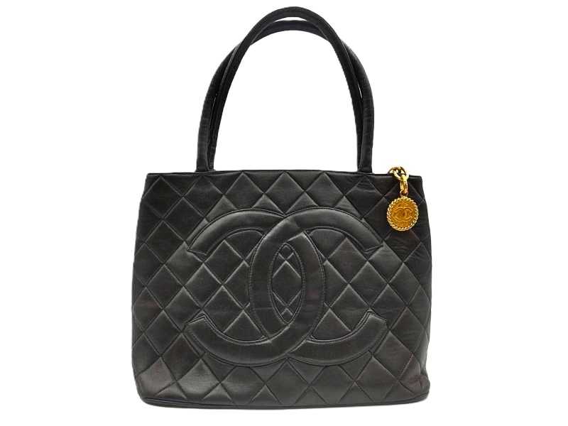シャネル 買取 復刻トート
